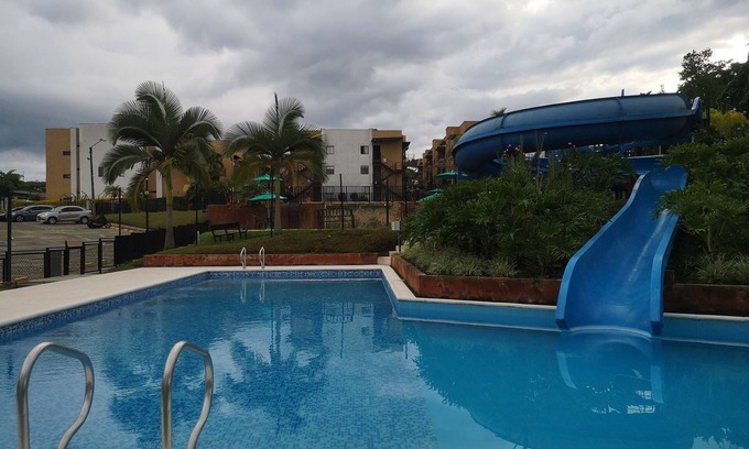 La Tebaida Condo | Modern apartment located in a resort style condo, pools, jacuzzi, soccer field,.