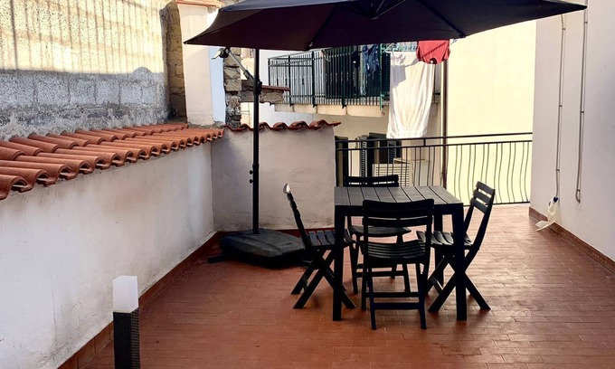 Fondi Apartment | Modern apartment + Terrace - a few km from Sperlonga