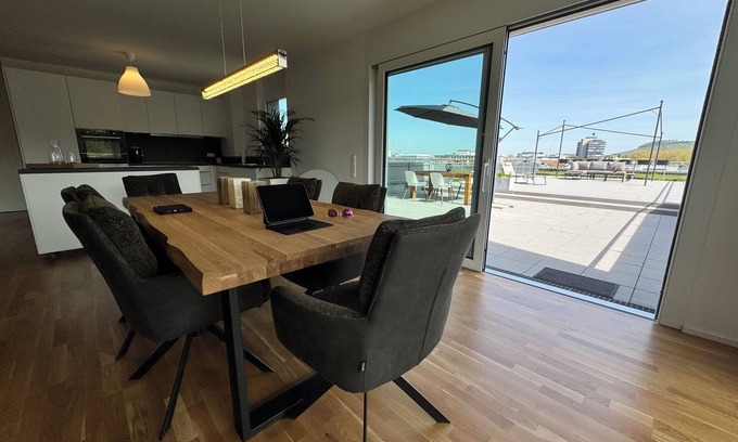 Heilbronn Apartment | Modern apartment with large roof terrace directly on the Neckar