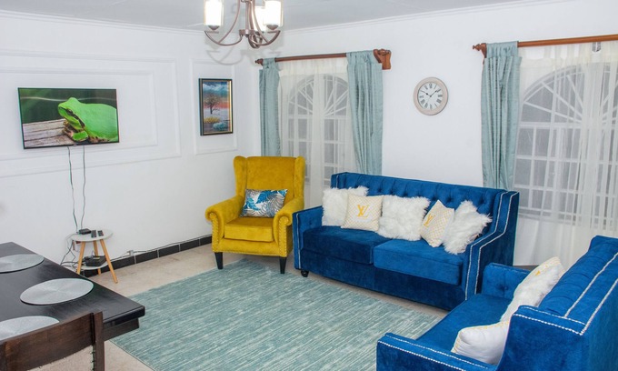Nairobi West House | Modern, beautifully furnished 3 bedroom house, just 10 minutes from the airport!