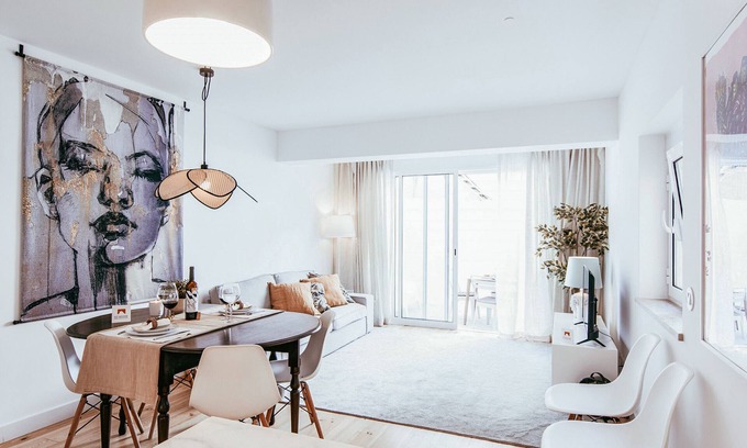 Alges Apartment | Modern & Charming Alges by GT House