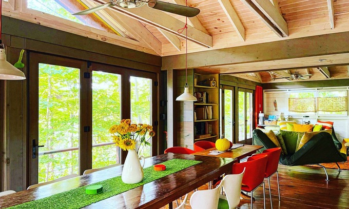 Walton Park House | Modern Comfort Meets Nature -Private Dock, Fire Pit & Detached Sleep Cabins