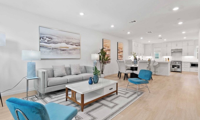 Mayflower Village House | Modern Comfort Stylish 3BR Arcadia Home with Ensuite Baths & best location#42090