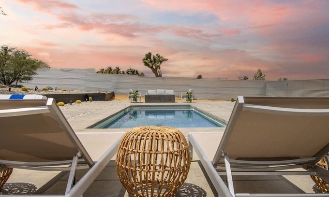 Joshua Tree House | Modern Desert Oasis, w/Pool & Jacuzzi