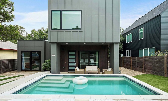 Chestnut House | Modern East ATX Home near UT | Private Pool | BBQ