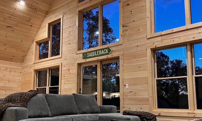Rangeley Cabin | Modern Family-Friendly Cabin