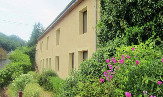 Chassepierre Other | Modern Farmhouse in Chassepierre with Terrace
