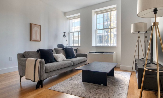 Financial District Apartment | Modern FiDi 1BR w/Golf Simulator, nr Freedom Tower, by Blueground