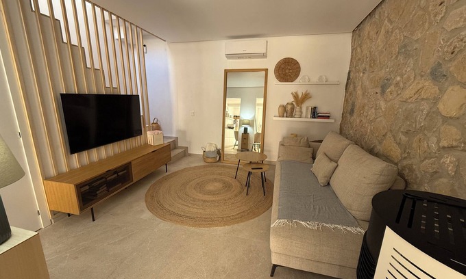 Port d'Andraitx House | Modern Fisherman's House in the Harbour of Port Andratx