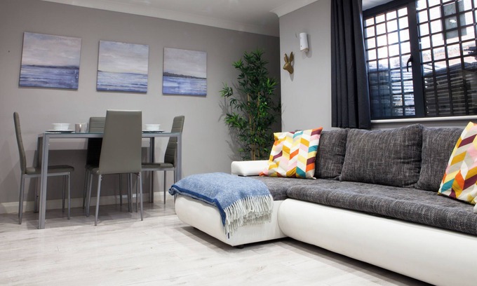 Wellingborough Apartment | Modern flat in Wellingborough