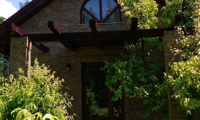 Agard House | Modern furnished, air-conditioned, exclusive holiday home.