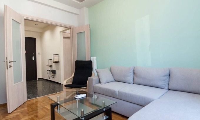 Dafni-Ymittos Apartment | Modern Greek Living Cozy 1BD Apartment in Dafni