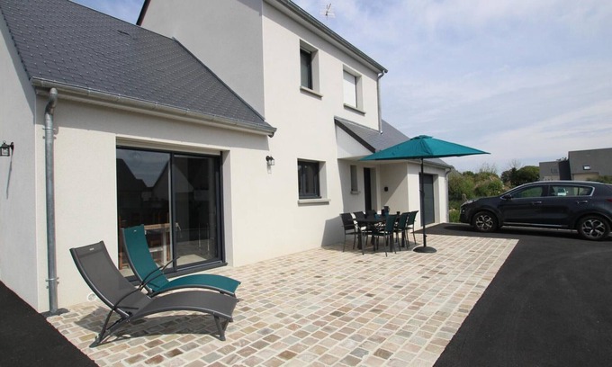 Montmartin-sur-Mer Cottage | Modern Home with Private Garden, Near Beach and Attractions