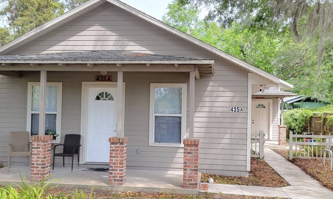 Gainesville House | 🌟 Modern House Minutes from Downtown Gainesville, UF, VA & More! 🏡✨