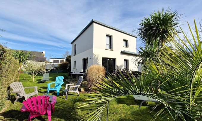 Carantec House | Modern house near the coast
