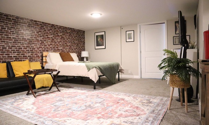 Colerain Township Apartment | Modern Industrial 1BR W/Gym, Ping-Pong, and More!