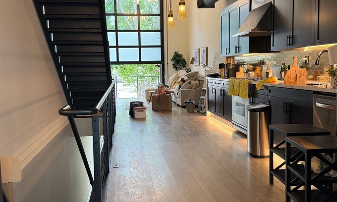 Santa Ana House | Modern Loft in Santa Ana – Steps From Shopping, Dining & Hospitals