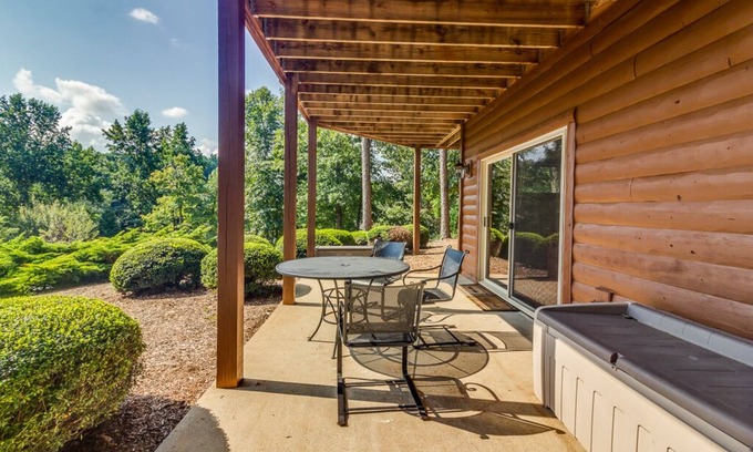 Serenity Bay House | Modern Log Cabin Lake Keowee Home with Boat Slip! Near Clemson!