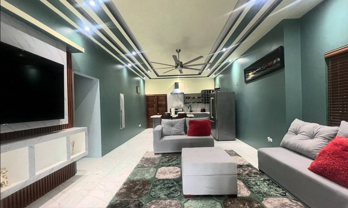 Saint Andrew House | Modern Lux 2Bedroom Secured
