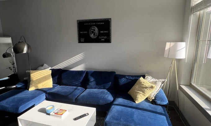 Northeast Apartment | Modern , luxurious, DC apartment with pool and gym