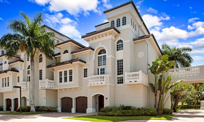 Bonita Springs House | Modern, Luxury Beach House w/Pool & Hot Tub on Bonita Beach