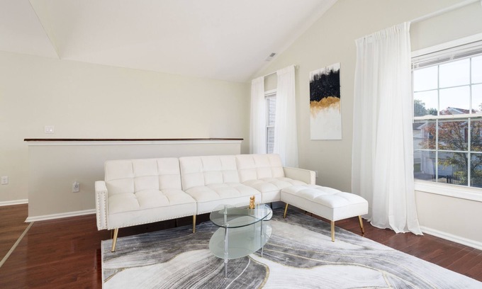 Newark House | Modern Luxury Home near NYC FreeParking