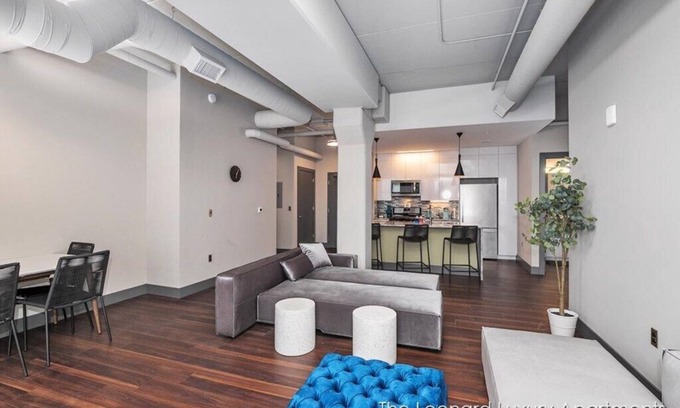 Nelson Apartment | Modern Luxury with 2 King Beds & Water Views - Leonard Building