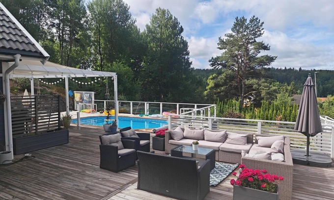 Flemingsberg House | Modern newly built house, 187 sqm with large balcony