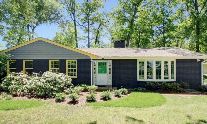 Wooded Estates House | Modern Notre Dame Get Away! EV Charger (1614)