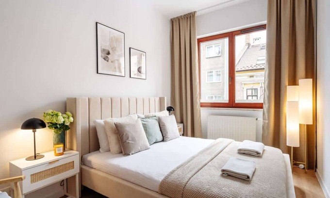 Stare Podgorze Apartment | Modern penthouse in the historic part of Kraków