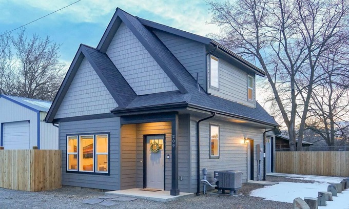 Post Falls House | Modern Post Falls Retreat – Movie Room