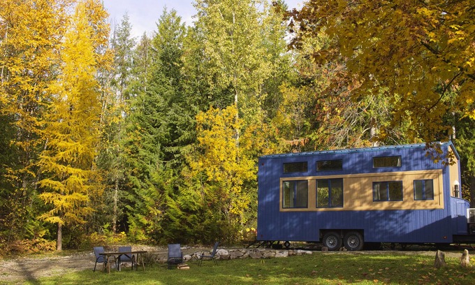 Crescent Valley Cabin | Modern Private Tiny Home in the Forest