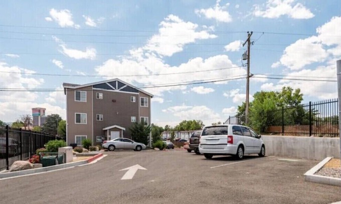 Reno/Tahoe Airport Apartment | Modern Reno Stay: Style & Comfort Close to Everything
