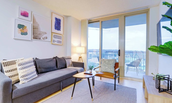 Ballston Apartment | Modern Stay in Ballston | Walk to Metro