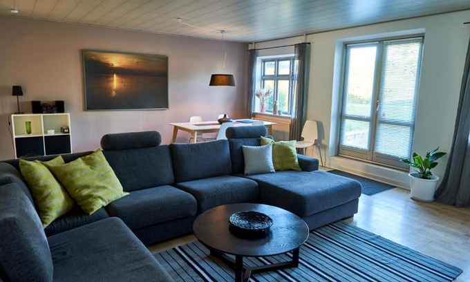 Hejls Apartment | Modern vacation Home - Close to sea and nature.