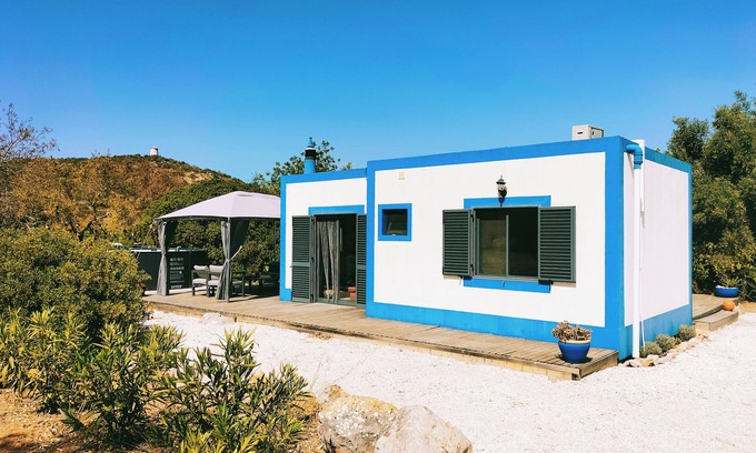 Moncarapacho e Fuseta House | Modern villa amid almond orchard with private pool, 15 minutes from Fuseta Beach