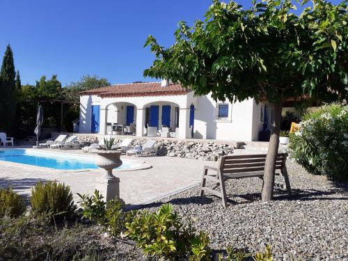Felines-Minervois Villa | Modern villa in Camplong with private pool