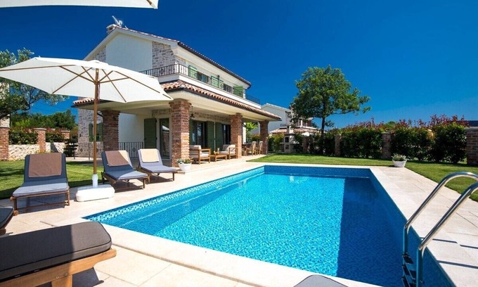Kras Villa | Modern Villa Nika* with a rustic touch and a pool on Krk