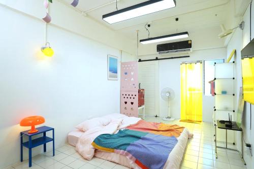 Khlong Chaokhunsing Apartment | ModernArt, walk10min MRT, 30airport