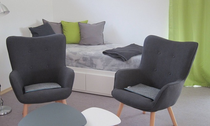 Simmershofen Apartment | Moderne, barrierefreie und 2018 neu ausgebaute Ferienwohnung mit Blick auf's Grüne