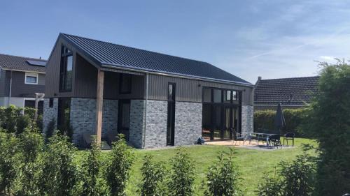 Tzummarum Villa | Moderne vrijstaande villa in Tzummarum