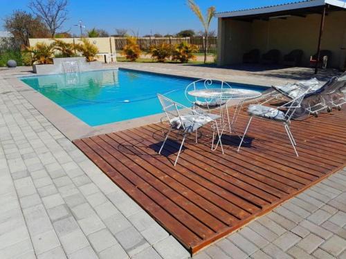 Polokwane Hotel | Mogale Royal Gardens