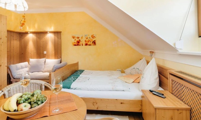 Pfarrkirchen im Muehlkreis Bed & Breakfast | Mohnblumen Studio, 2 Personen - Gästehaus Pension Lang