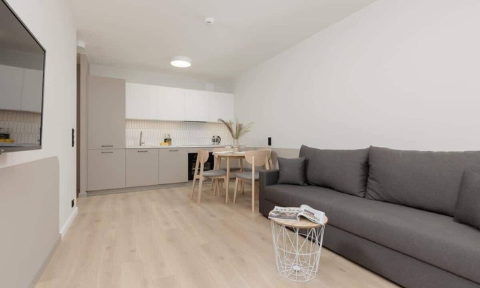 Mokotow Apartment | Mokotów Business Center B109 | 2-Bedroom Apartment