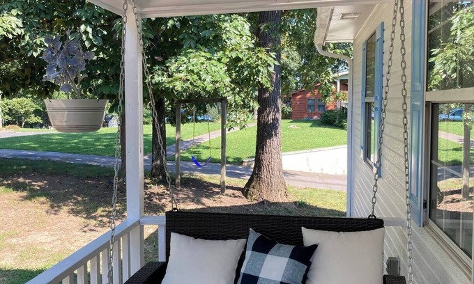 South Cleveland House | Moment of Grace