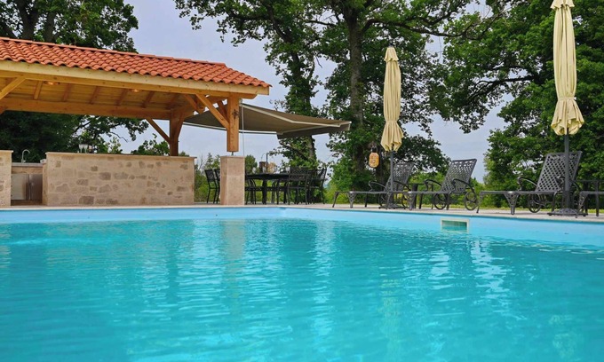 Sainte-Livrade-sur-Lot Villa | "Mon rêve" villa situated on river Lot, ideal for families and groups relaxation