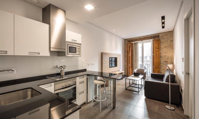 Ciutat Vella Apartment | Mon Suites San Martin