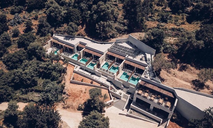 Moni Hotel | Monastery Estate Retreat