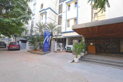 Kondapur Hotel | Monday Hotels Hitec City