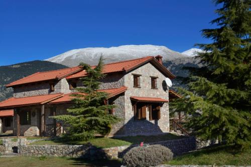 Kato Pedina Ski Chalet | Mont Valley Boutique Chalets